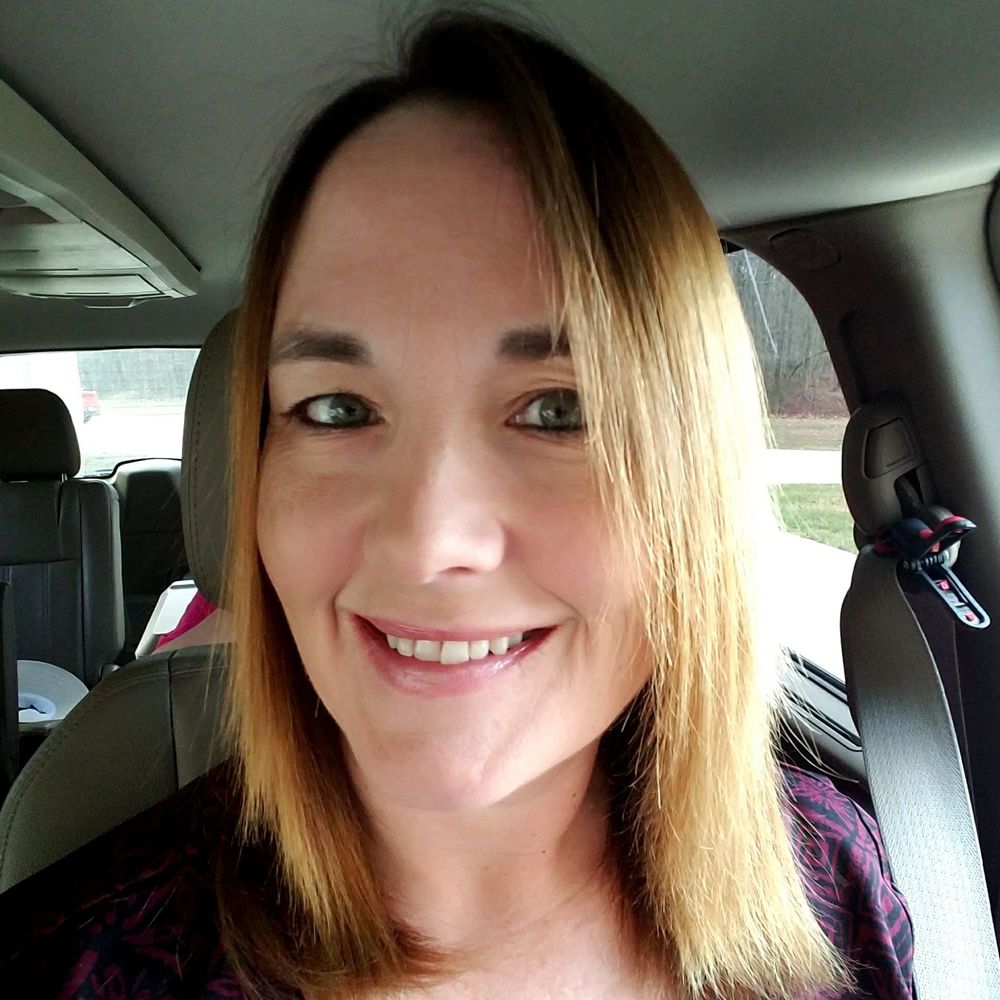 Meet your Posher, Roxanne